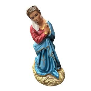 Vintage Virgin Mary Statute 23 inches tall.